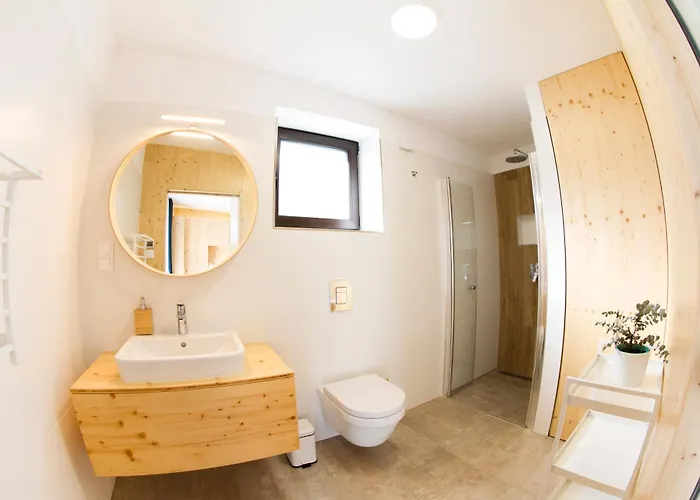 Klinger Na Dlani - View *